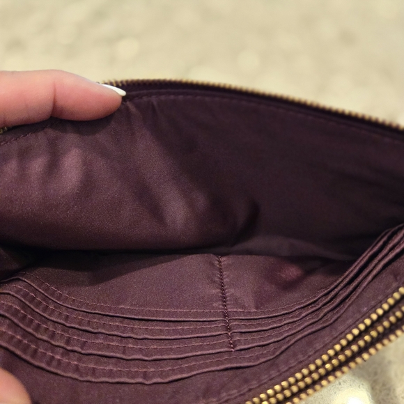 Coach double zip wallet/wristlet - Picture 3 of 5